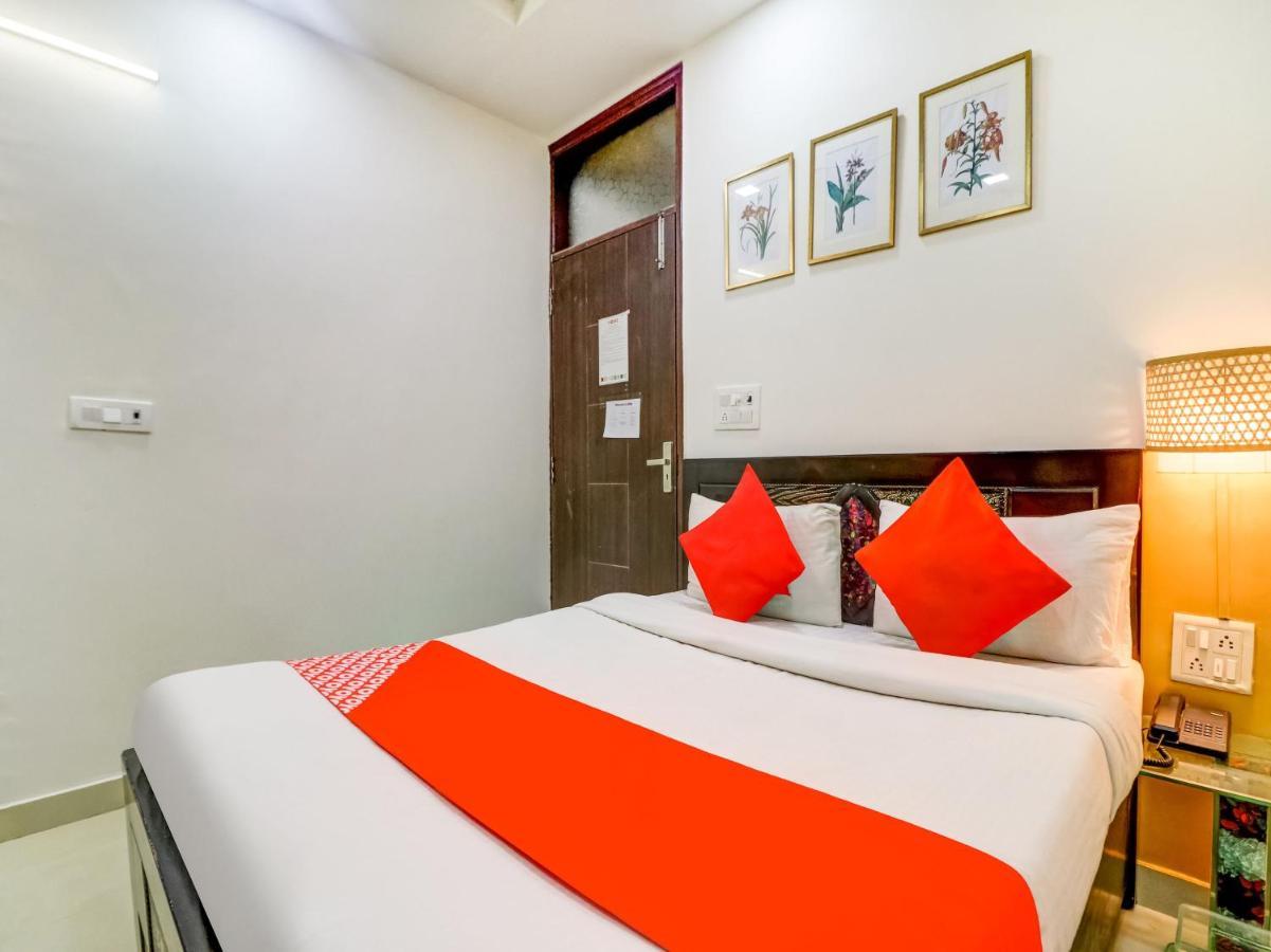 Oyo 74060 Taj Residency New Delhi Exterior photo