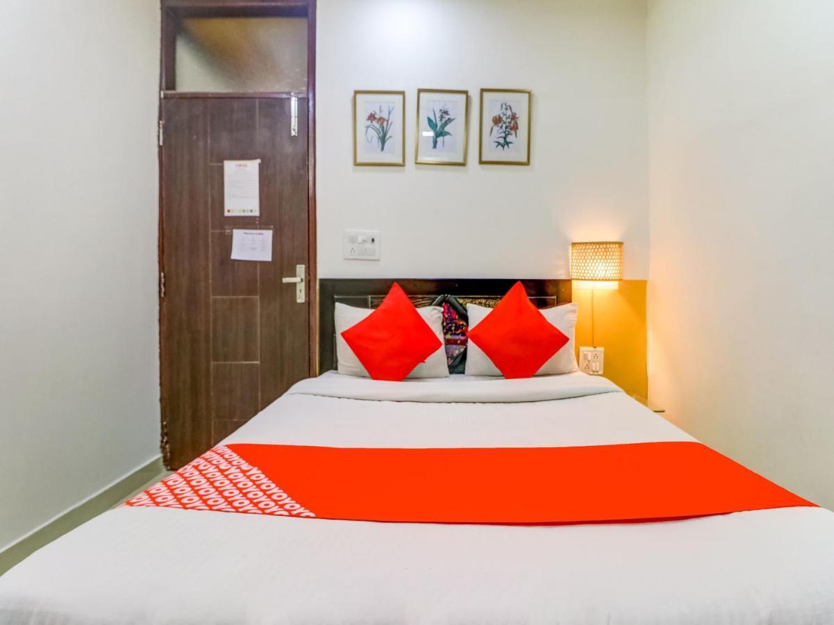 Oyo 74060 Taj Residency New Delhi Exterior photo