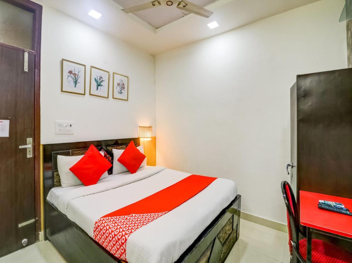 Oyo 74060 Taj Residency New Delhi Exterior photo